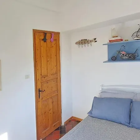 Seafront Family House Holiday home *