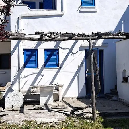 Seafront Family House